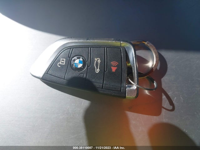BMW X1 Xdrive28i 2016 WBXHT3C34G5E53073 Image 11
