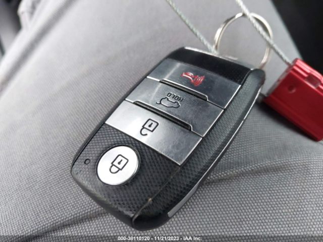 5XYKWDA74FG625403 KIA Sorento Limited V6