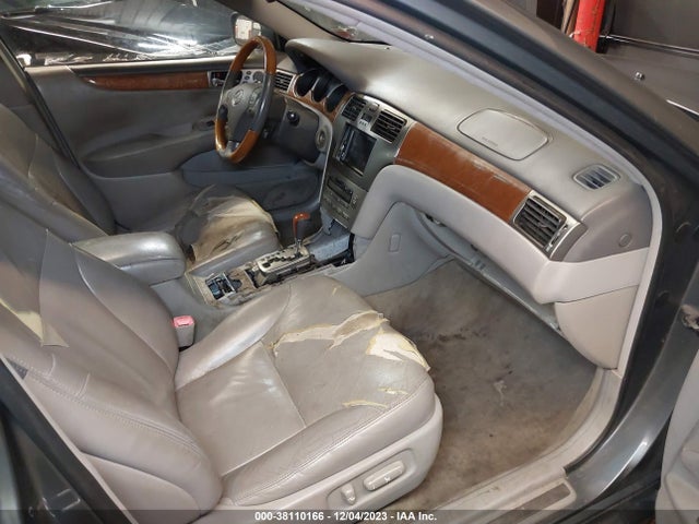 2005 LEXUS ES 330 VIN: JTHBA30G455101359