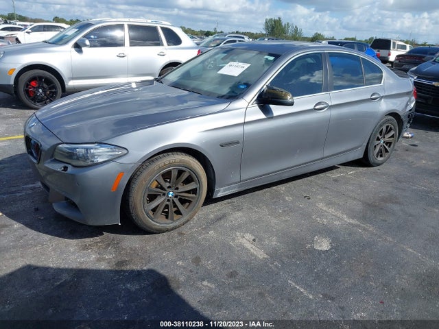 BMW 528I 2016 WBA5A5C58GG348974 Image 2