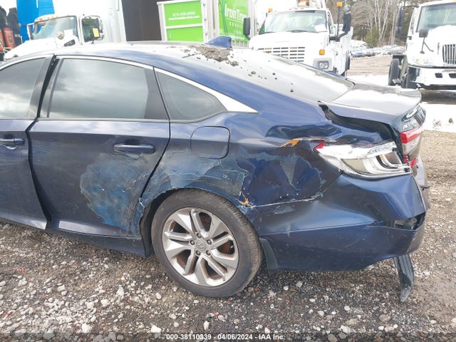Honda ACCORD LX 2019 1HGCV1F14KA133623 Image 16