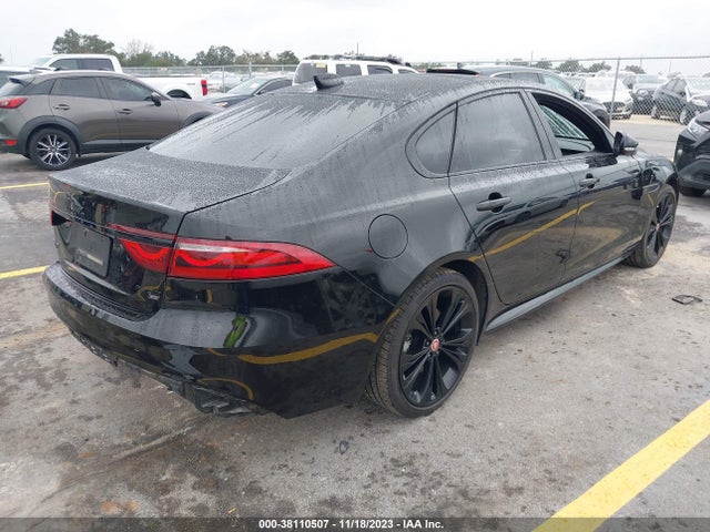 2022 JAGUAR XF SAJBL4GX4NCY91220 Photo 3