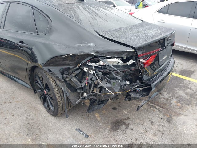 2022 JAGUAR XF SAJBL4GX4NCY91220 Photo 5
