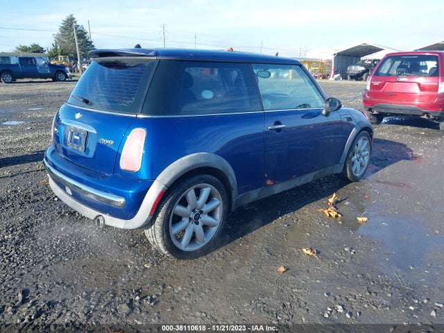 2002 MINI COOPER HARDTOP WMWRC33432TC35461 Photo 3