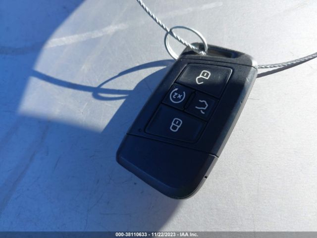 3VV3B7AX0NM112444 Volkswagen Tiguan 2.0t Se