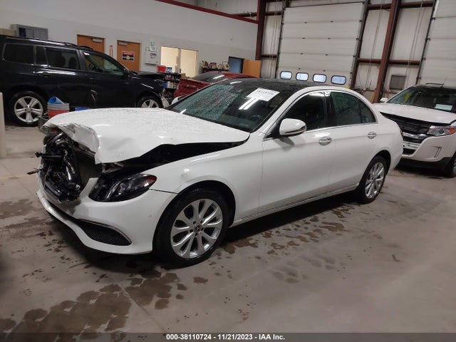 2018 MERCEDES-BENZ E 300 4MATIC VIN: WDDZF4KB8JA360419