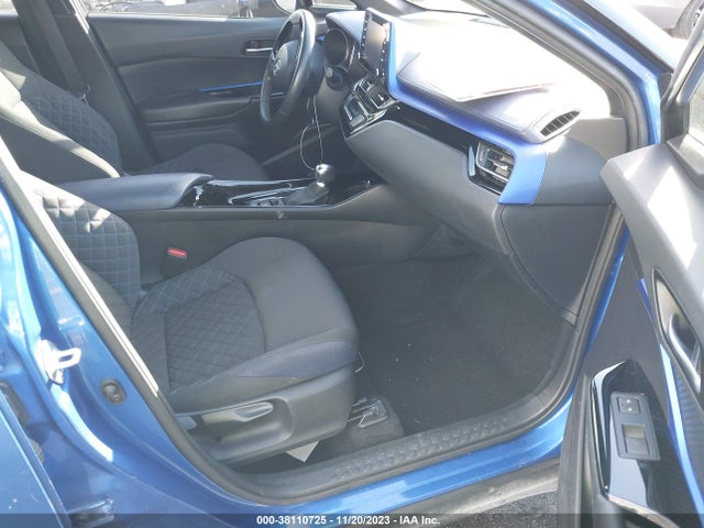 2020 TOYOTA C-HR XLE VIN: NMTKHMBX4LR117857