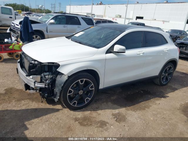 2019 MERCEDES-BENZ GLA 250 WDCTG4EB3KJ576621 Photo 1