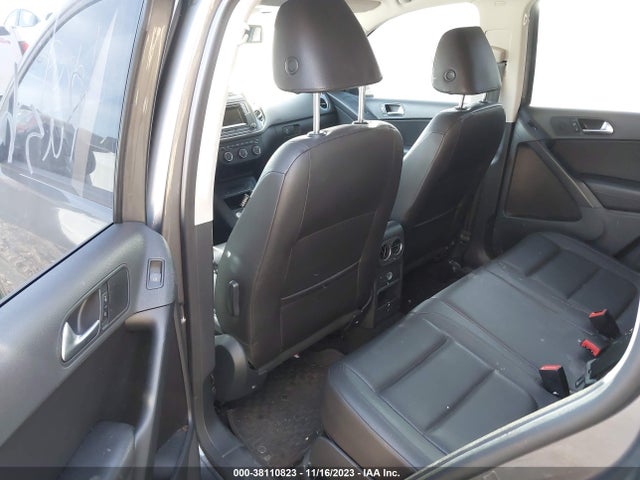 WVGAV7AXXGW605253 Volkswagen TIGUAN S
