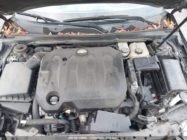 Chevrolet IMPALA 1LT 2018 2G1105S32J9168957 Image 10