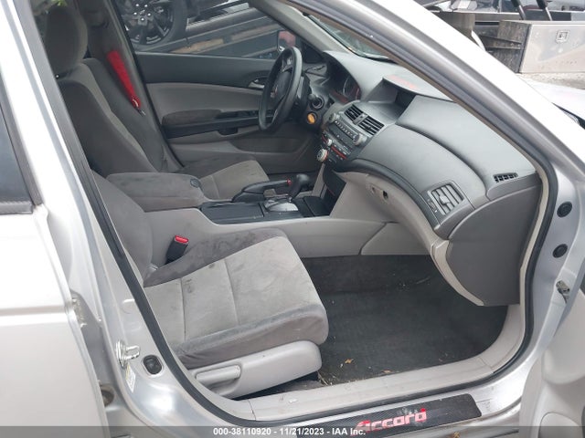 2009 HONDA ACCORD 2.4 LX VIN: 1HGCP263X9A009397