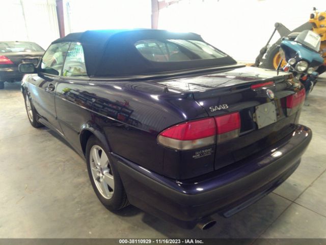 2002 SAAB 9-3 YS3DF75K727004309 Photo 2