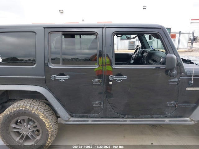 2018 JEEP WRANGLER JK UNLIMITED FREEDOM EDITION 4X4 VIN: 1C4BJWDG5JL834619