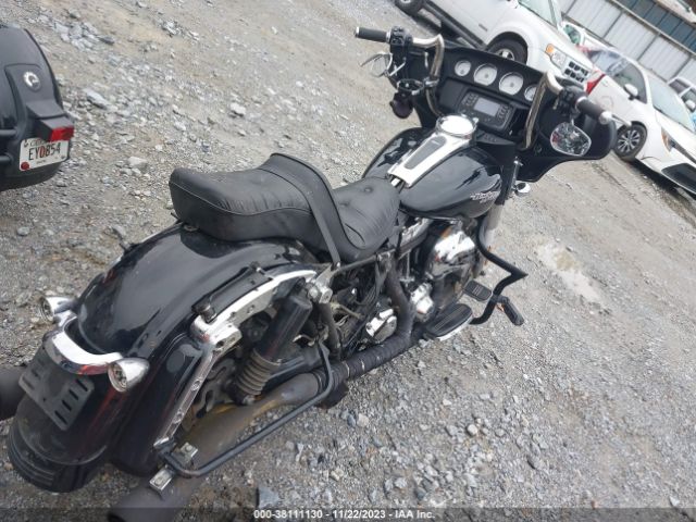 2016 HARLEY-DAVIDSON FLHX 1HD1KBM15GB685090 Photo 3