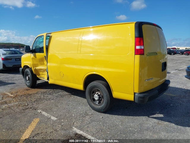 Chevrolet Express Cargo Rwd 2500 Regular Wheelbase Wt 2021 1GCWGAFP4M1145803 Image 3