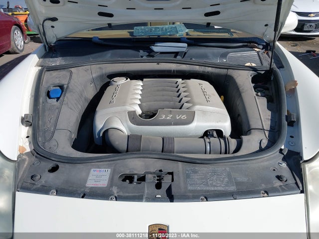 2006 PORSCHE CAYENNE WP1AA29P36LA21105 Photo 9