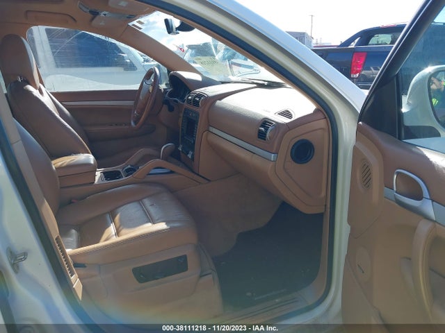 2006 PORSCHE CAYENNE WP1AA29P36LA21105 Photo 4