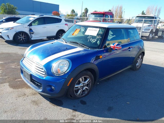 2012 MINI COOPER WMWSU3C59CT540713 Photo 1