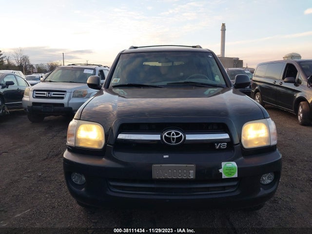 2006 TOYOTA SEQUOIA SR5 V8 VIN: 5TDBT44A26S266572