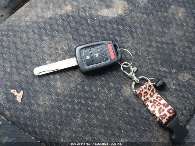 Honda FIT LX 2018 3HGGK5H44JM736663 Image 11