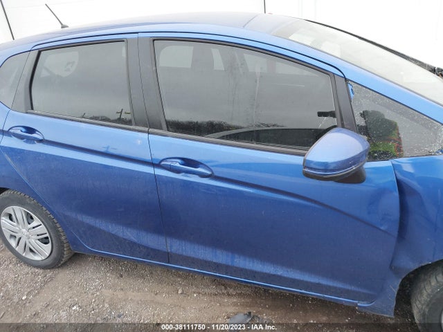 Honda FIT LX 2018 3HGGK5H44JM736663 Image 13