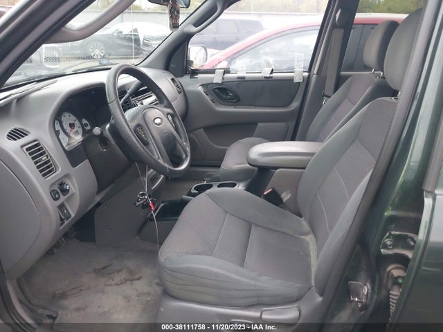 2002 FORD ESCAPE XLT CHOICE VIN: 1FMYU04162KC49092
