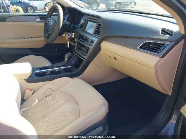 2017 HYUNDAI SONATA SE VIN: 5NPE24AF2HH468319