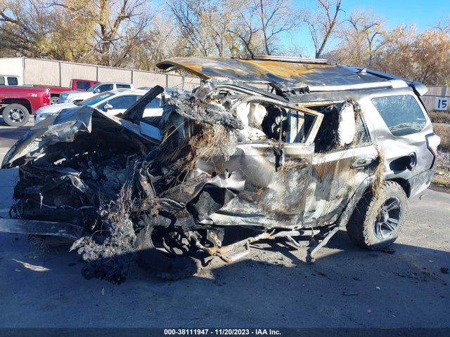Toyota 4RUNNER SR5 2015 JTEBU5JR6F5210052 Image 13