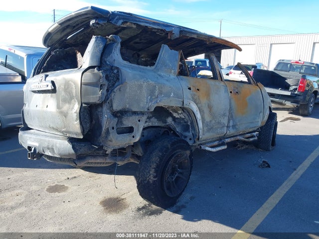Toyota 4RUNNER SR5 2015 JTEBU5JR6F5210052 Image 4