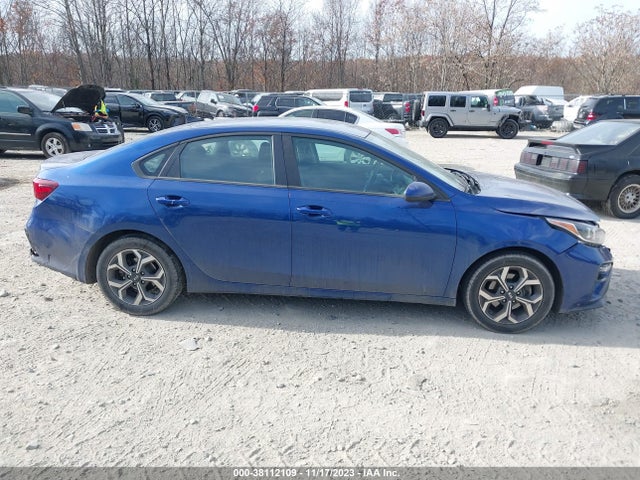 2019 KIA FORTE LXS VIN: 3KPF24AD0KE024127