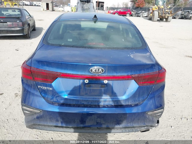 2019 KIA FORTE LXS VIN: 3KPF24AD0KE024127