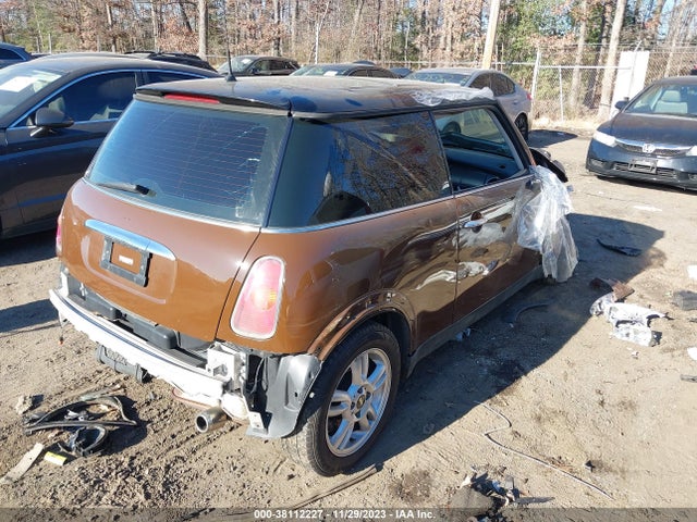 2003 MINI COOPER HARDTOP WMWRC33483TJ50095 Photo 3