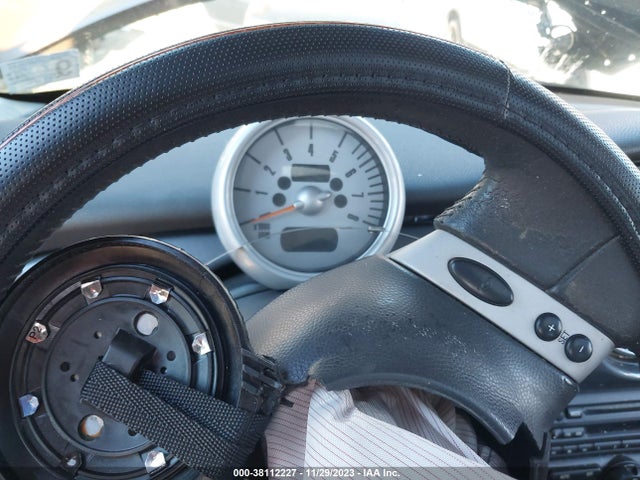 2003 MINI COOPER HARDTOP WMWRC33483TJ50095 Photo 6