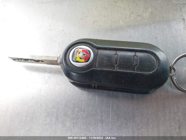 2013 FIAT 500 3C3CFFFH9DT553481 Photo 10