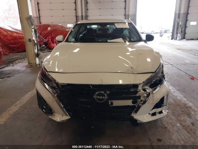 1N4BL4DW8PN422980 Nissan Altima Sv Intelligent Awd