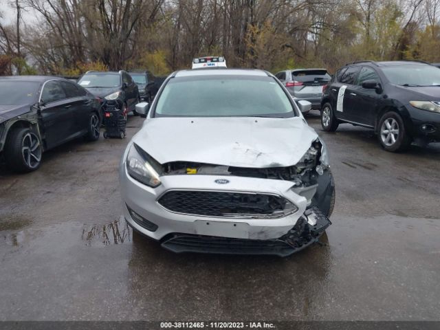 1FADP3M25JL250074 Ford FOCUS SEL
