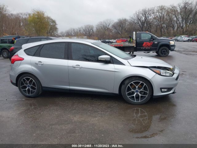 1FADP3M25JL250074 Ford FOCUS SEL