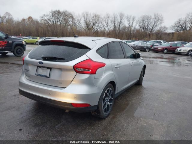 1FADP3M25JL250074 Ford FOCUS SEL
