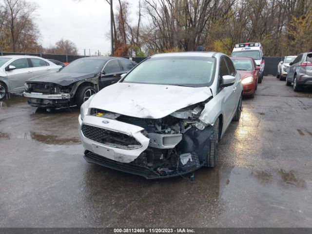 1FADP3M25JL250074 Ford FOCUS SEL