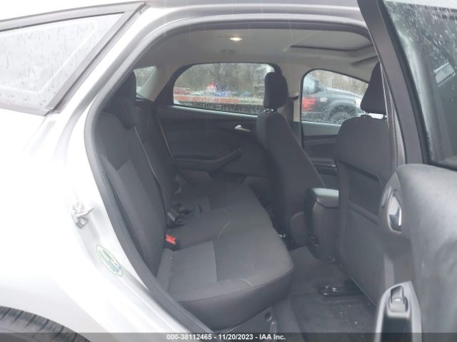 1FADP3M25JL250074 Ford FOCUS SEL