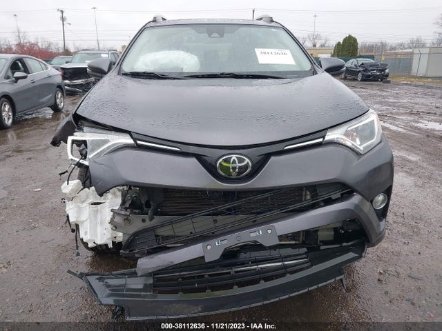 2018 TOYOTA RAV4 XLE VIN: JTMWFREV8JJ732342