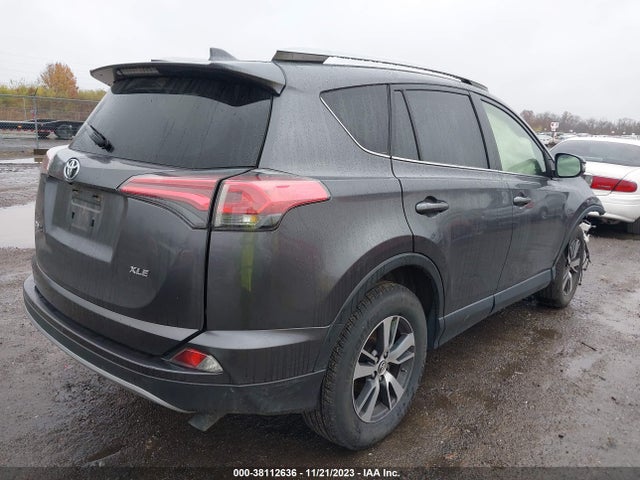 2018 TOYOTA RAV4 XLE VIN: JTMWFREV8JJ732342