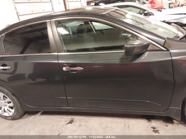 Nissan Altima 2.5 S 2015 1N4AL3AP9FC447058 Image 13