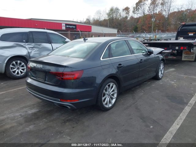 WAUGMAF4XKA006417 Audi A4 40 Premium/40 Titanium Premium