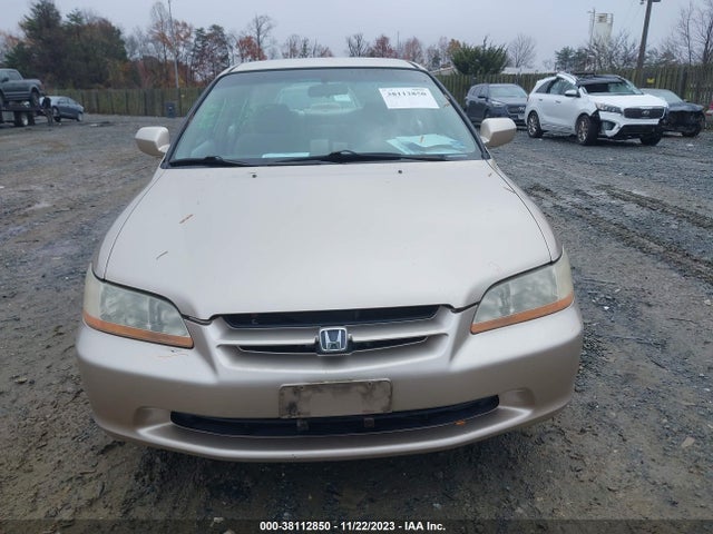2000 HONDA ACCORD 2.3 SE VIN: 1HGCG6694YA075499