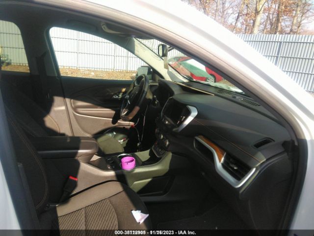 3GKALTEV1KL382647 GMC Terrain Sle