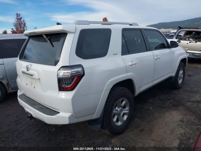 2018 TOYOTA 4RUNNER JTEBU5JRXJ5564651 Photo 3