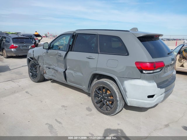 1C4RJEAG1NC128461 Jeep Grand Cherokee Wk Laredo X 4x2