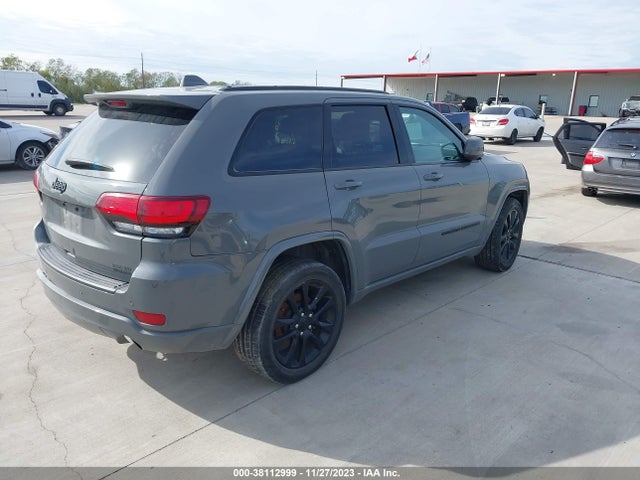 1C4RJEAG1NC128461 Jeep Grand Cherokee Wk Laredo X 4x2