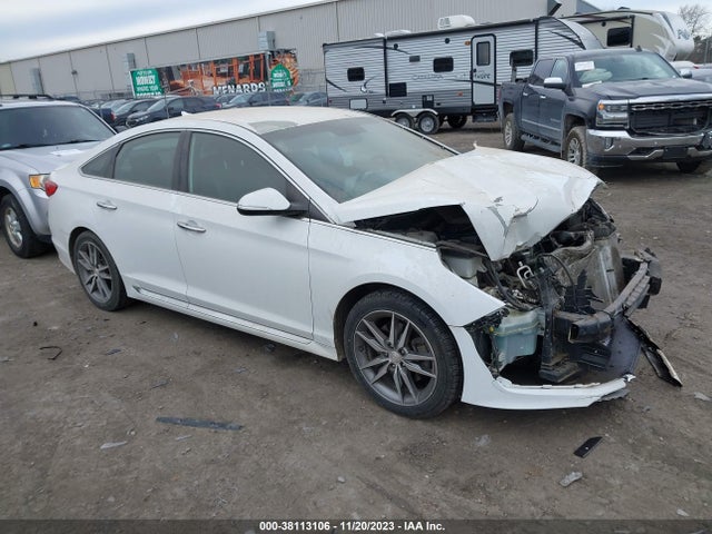 2015 HYUNDAI SONATA SPORT 2.0T VIN: 5NPE34AB2FH104313